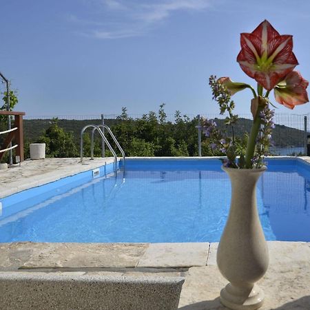 Apartments Toni Maslinica Luaran gambar