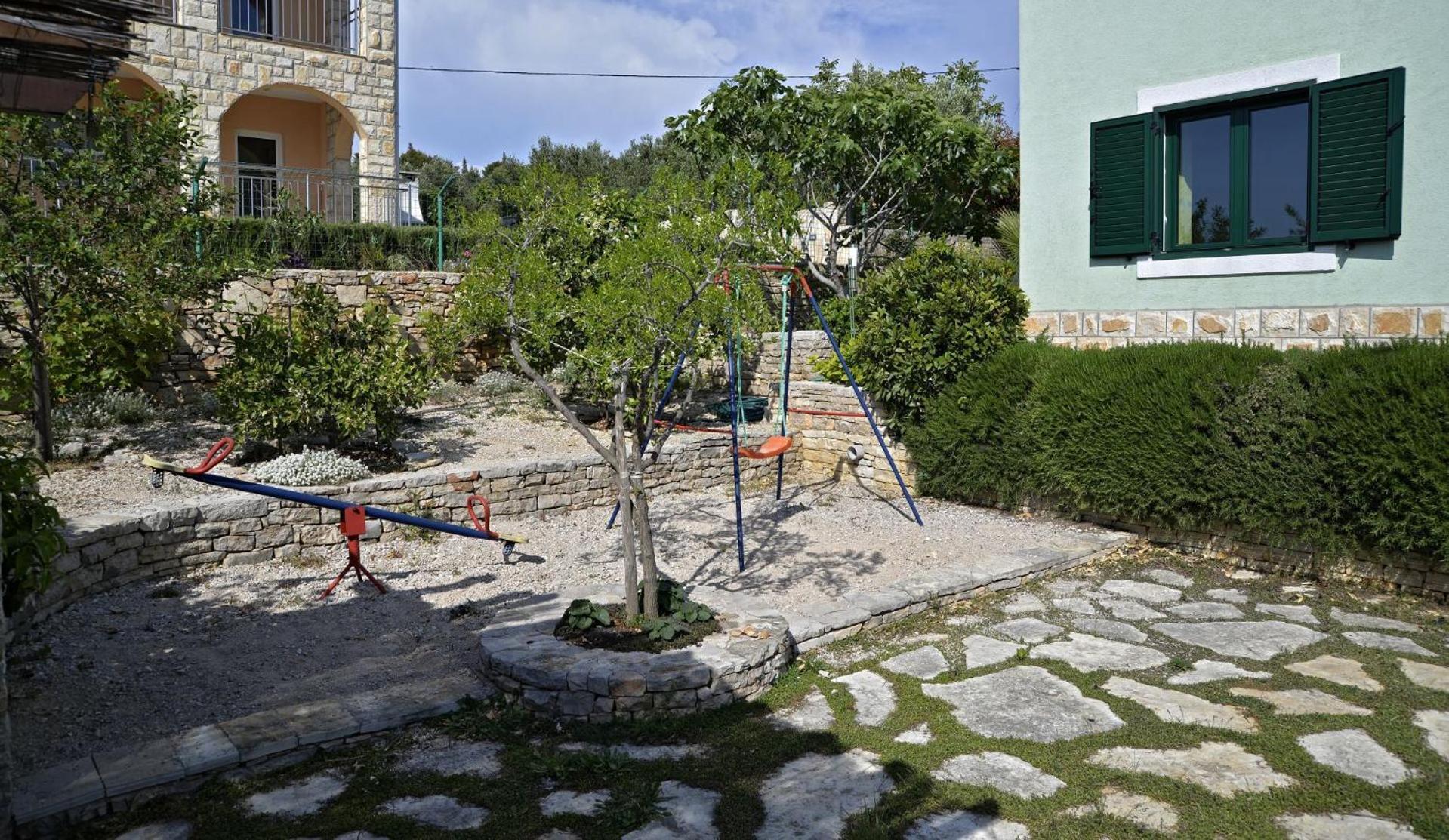 Apartments Toni Maslinica Luaran gambar